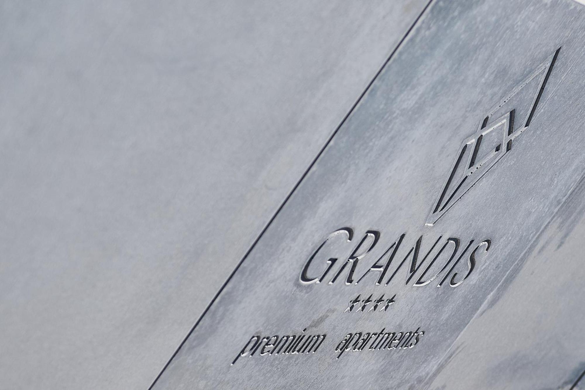 Grandis Premium Apartments Gödöllő Eksteriør billede